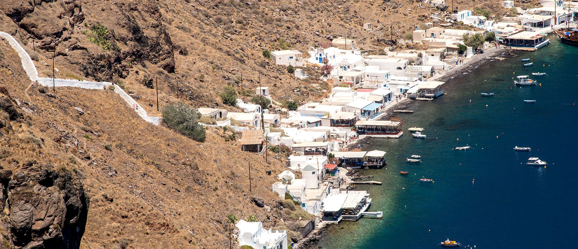 Oia Mansion – Πολυτελής Βίλα 4 Υπνοδωματίων Σαντορίνη - Θέα στην Καλντέρα από την Βεράντα