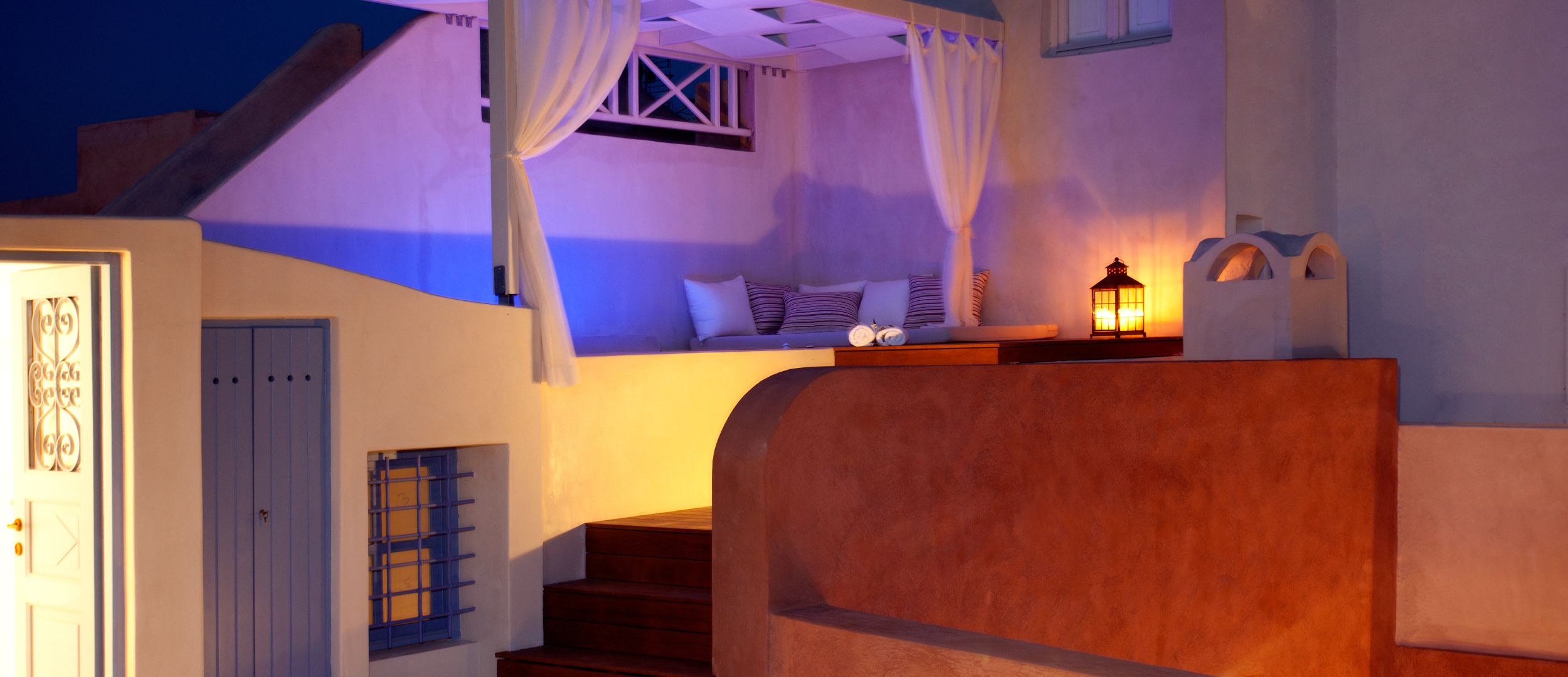 Jacuzzi with Breathtaking View on the Terrace - Oia Mansion - Luxurious 4 Bedroom Mansion rental in Santorini