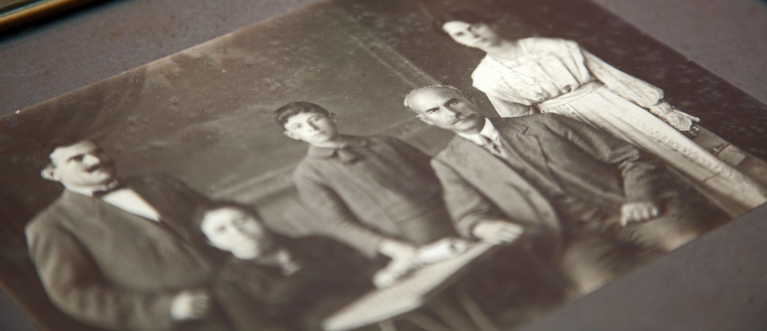 Oia Mansion since 1870 - Luxurious 4 Bedroom Mansion Rental in Santorini Oia Mansion since 1870 - Luxurious 4 Bedroom Mansion Rental in Santorini