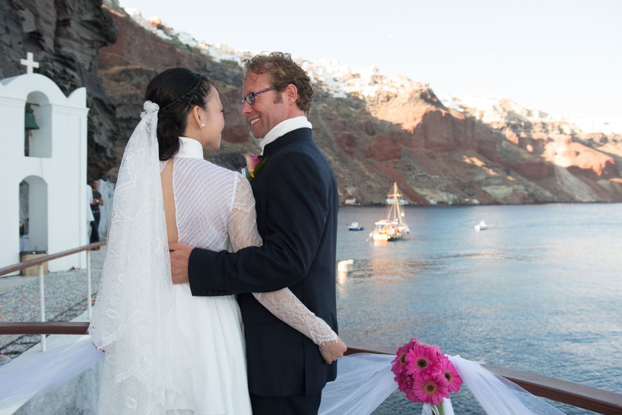 Oia Mansion - Luxurious Mansion Rental in Santorini - St. Nicholas Wedding